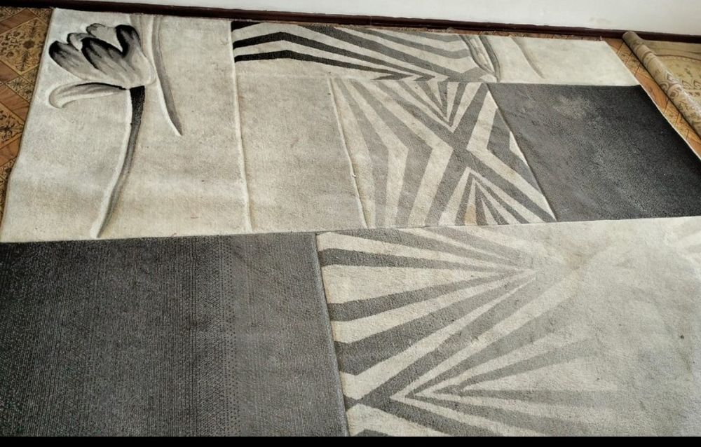 Ковёр в отличном состоянии