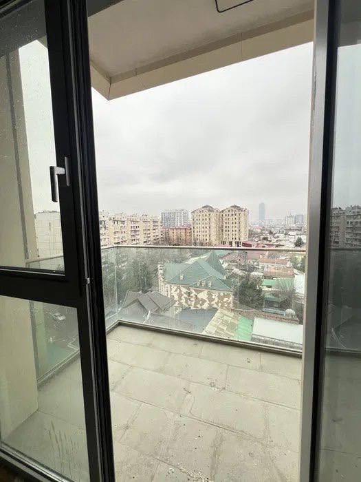 Mirabad Avenue Продается 2 комнатная квартира коробка Гостиница Россия