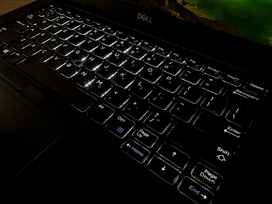 Noutbook Dell Latitude 7320