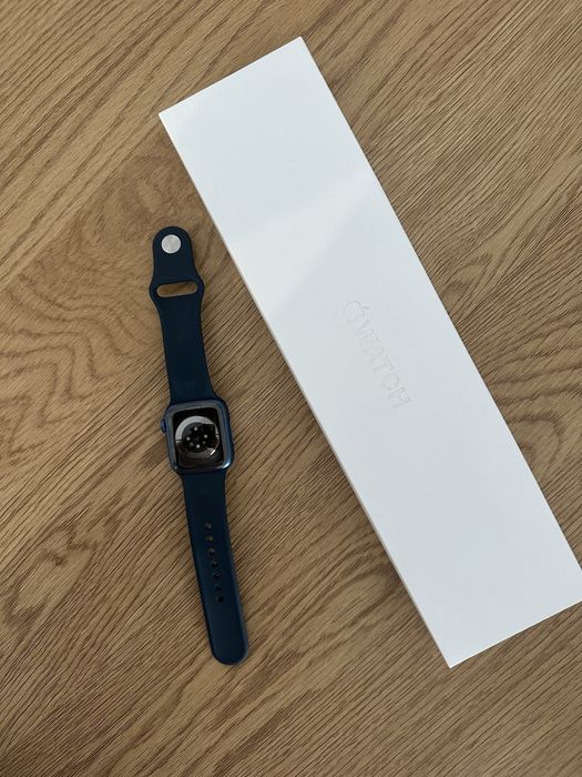 Apple Watch Series 7