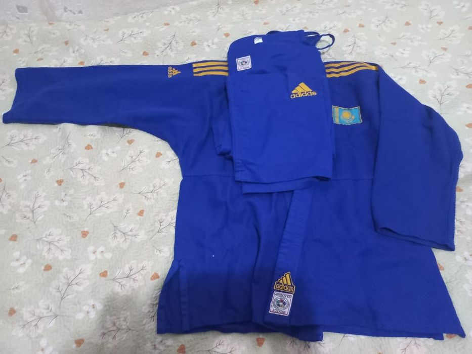 Кимано Адидас синий