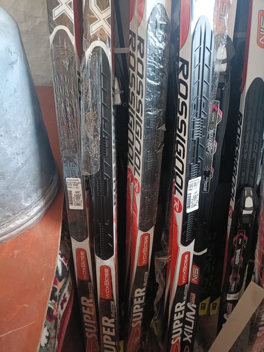 Продам лыжи Rossignol