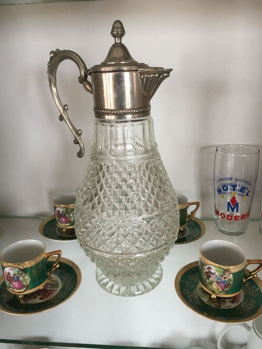 Кана гарафа с обков