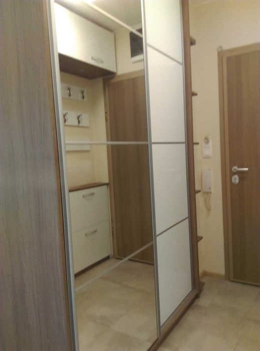 Дава се под наем Тристаен апартамент в София, Младост 4 - 111 кв.м за 790 € - Снимка #10