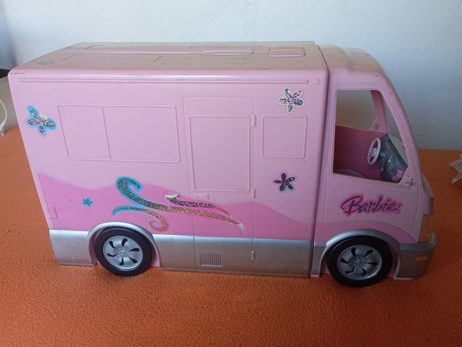 Barbie hot tub party bus