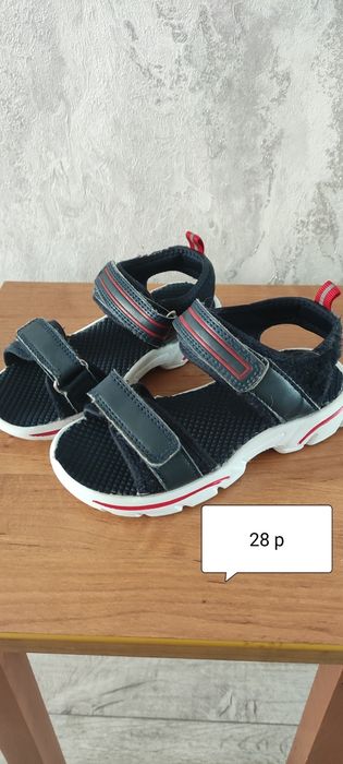 Сандали на мальчика