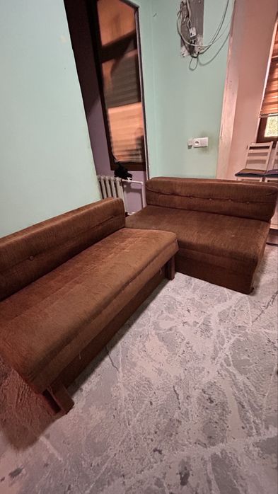 Икки кишилик диван сотилади