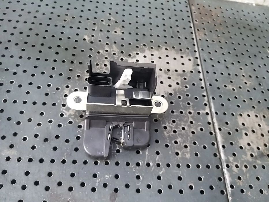 Broasca haion vw golf 5 break