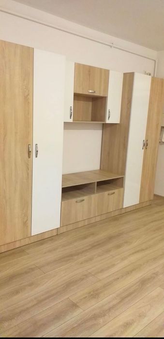 Inchiriez garsoniera