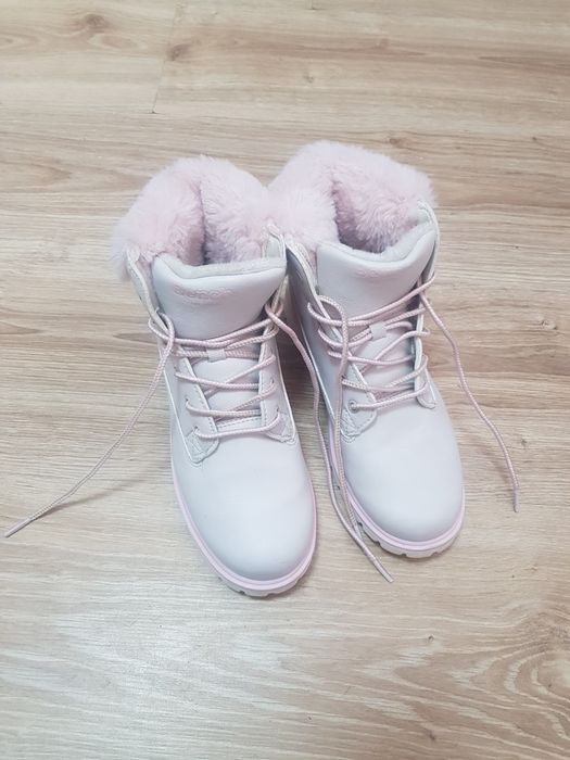 Боти Bench номер 35 момиче