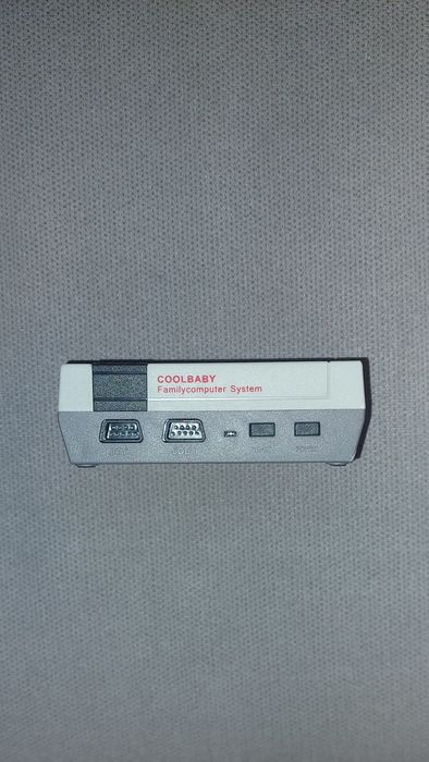 Ретро игрова конзола (Mini NES) с вградени игри + 2 джойстика