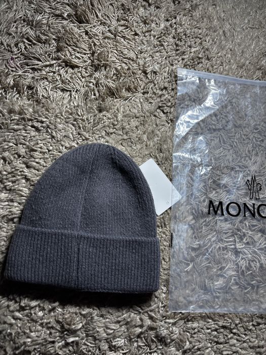 Beanie moncler  claitate exceptionala