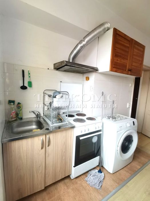 Дава се под наем Двустаен апартамент в София, Център - 60 кв.м за 498.27 € - Снимка #4