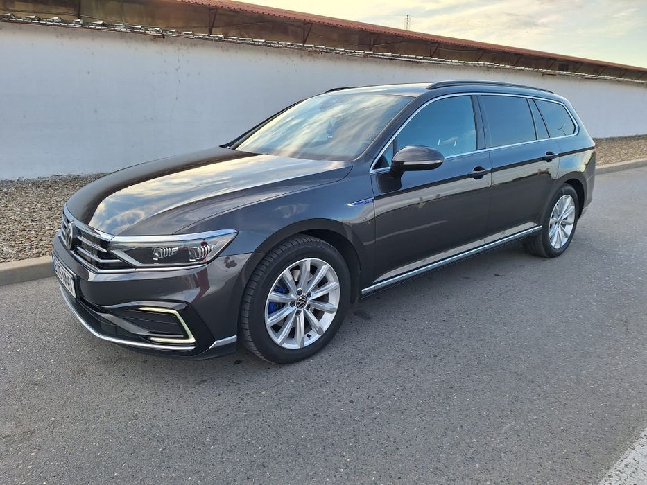 Volswgen Passat GTE Plug-in Hybrid 2021