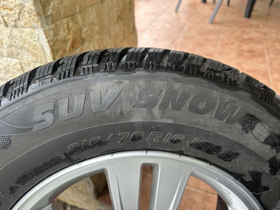 Vand janta aliaj cu anvelope 215/70/R16 KIA