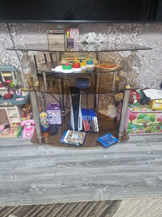 Стеклянная тв тумба