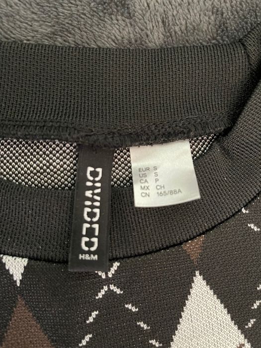 Продаётся платье H&M