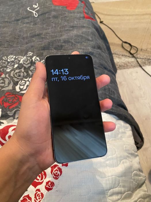 Samsung S22 на 256