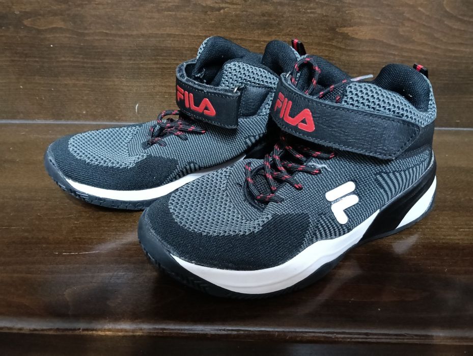 Adidași Fila mărime 38