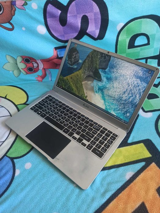 Full HD ноутбук / новый SSD 240GB / хорошая батарея – 7ч.