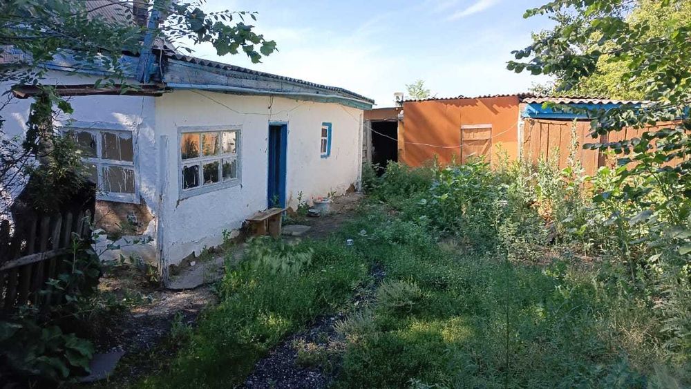 Продам дом с землей 15 соток