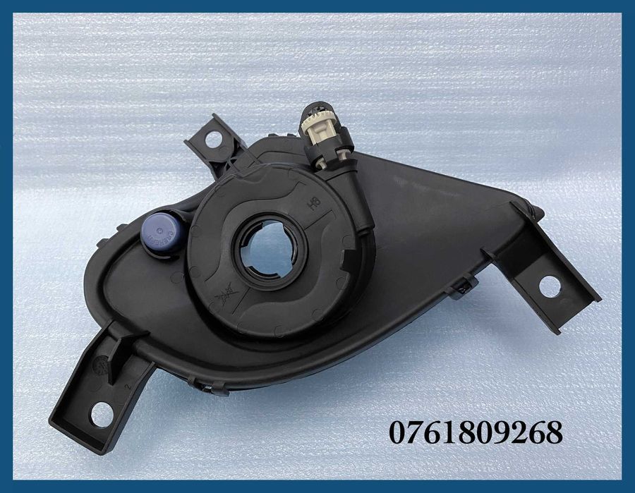 Proiector / Far ceata NOU stanga BMW seria 3 E90 FL E91 (2009 - 2012)