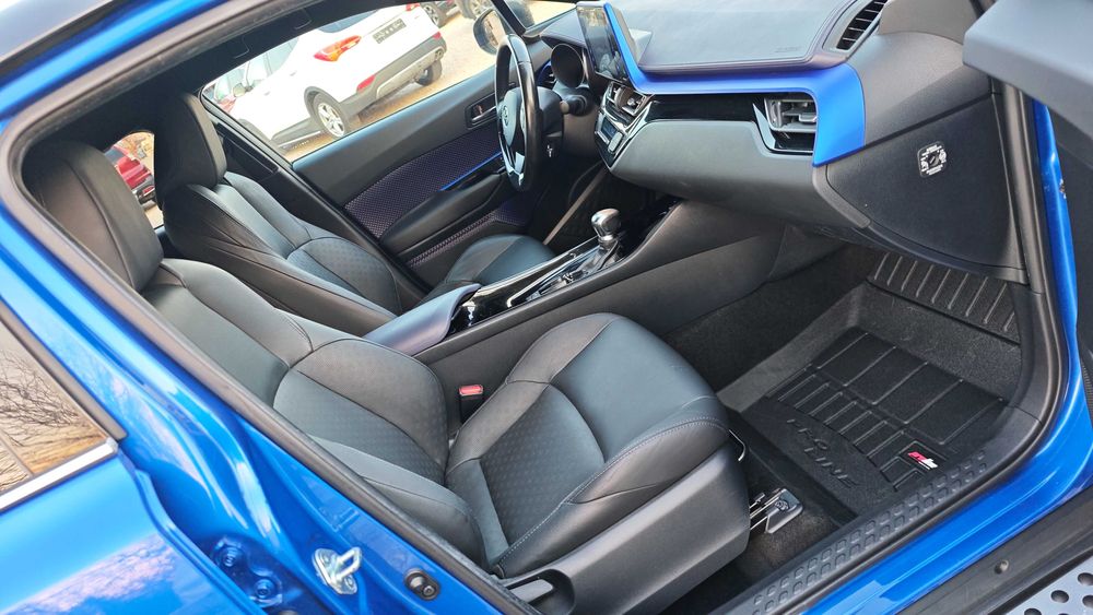BATTERY LIFE450000km/Distronic/Следи Път и Знаци/Подгрев Toyota Ch-r