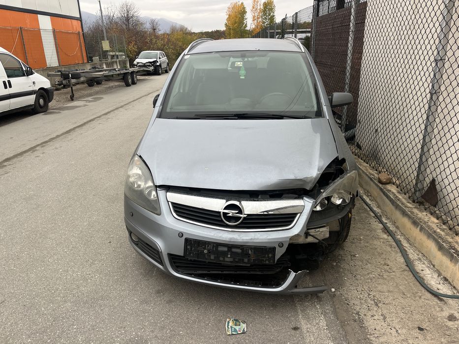 Opel Zafita 1.9CDTI 2008 За части!!!