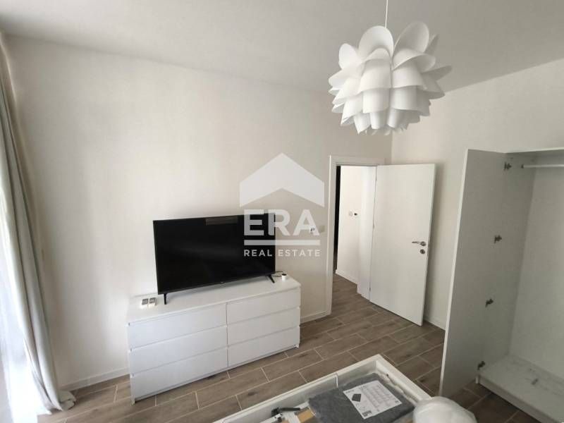 Продава се Двустаен апартамент в Варна, Чайка - 71 кв.м за 1831 €/кв.м - Снимка #11