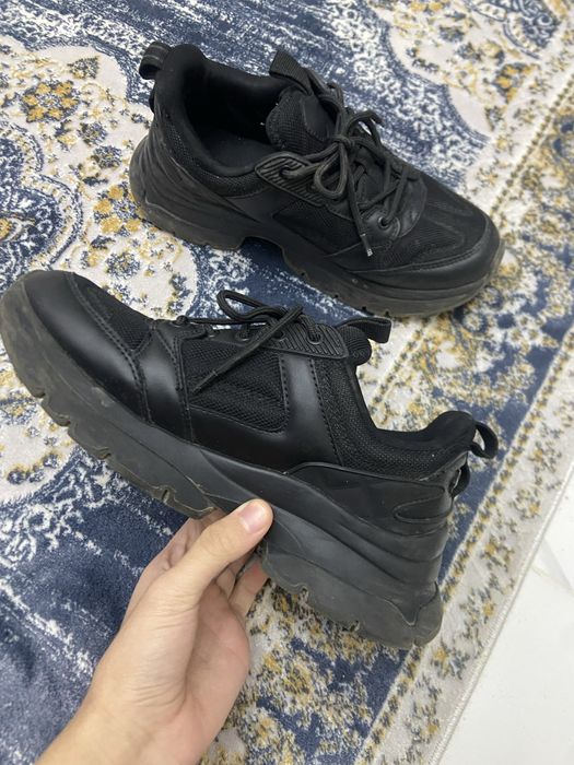 Кросовка зара 39 рр