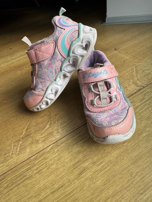 Teniși Skechers mărimea 25