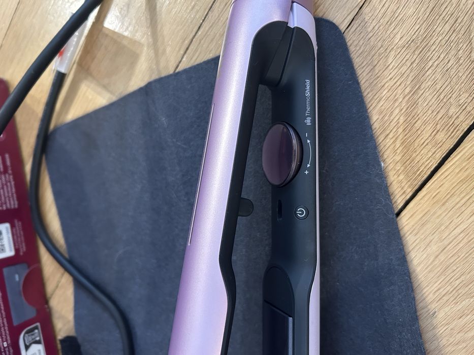 Преса за коса Philips, йонизация, 12 степени на топлина, розов металик