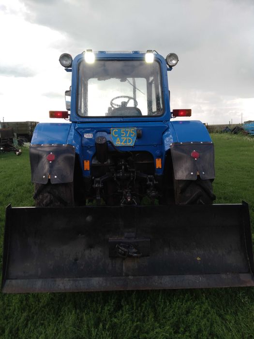 Продам трактор мтз-82 с куном.