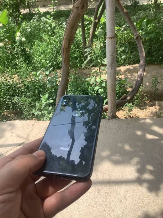 Iphone xs max 64.100