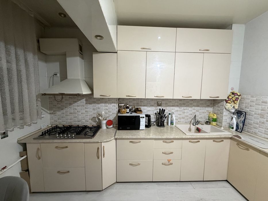 Кухонный гарнитур