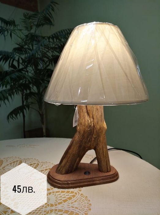 Уникални лампи: Ръчна изработка Лампа - от дърво, метал