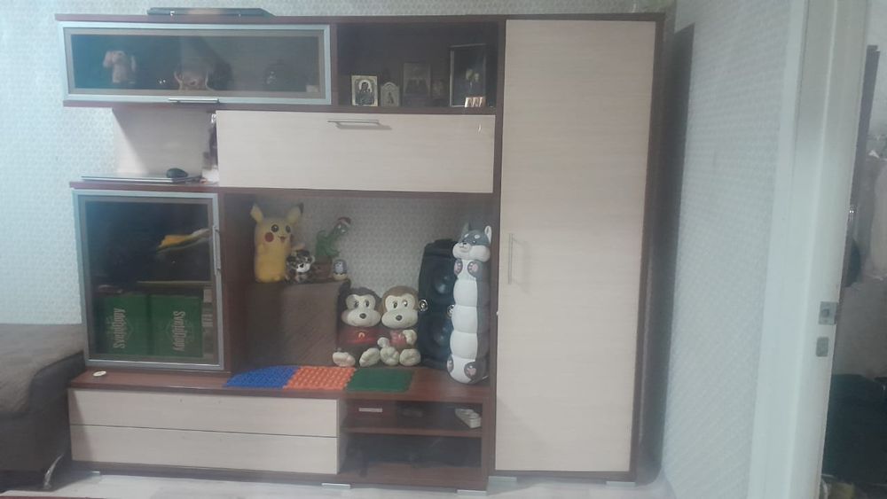 Продаю стенку майкудук