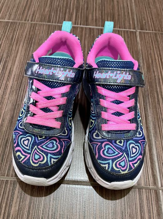 Skechers fete, Heart Lights Boogie Love cu LED, originali, mărimea 33