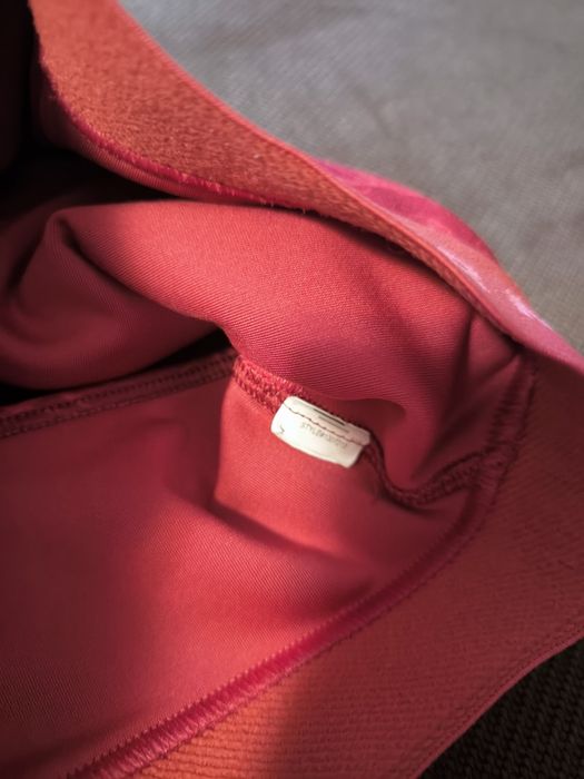 Bustiera Under Armour XS/160(11-12 ani)