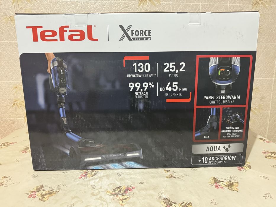 Вертикальный моющий пылесос Tefal