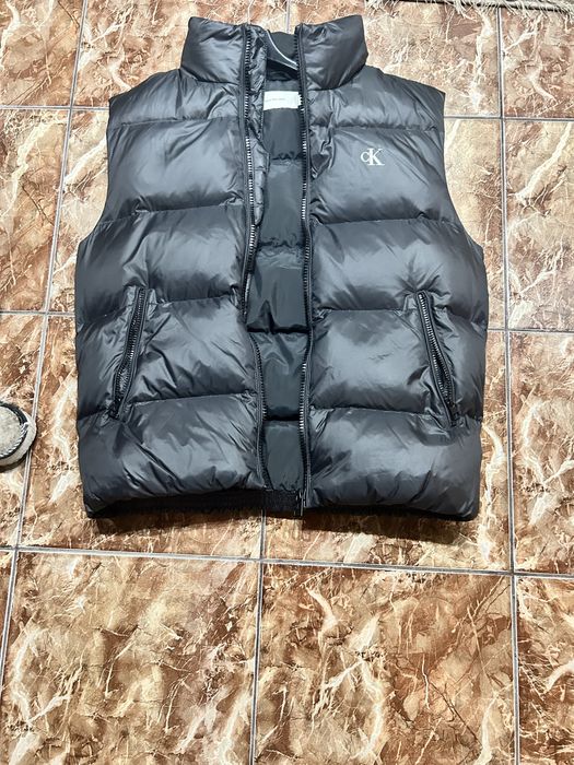 Vand vesta Calvin Klein