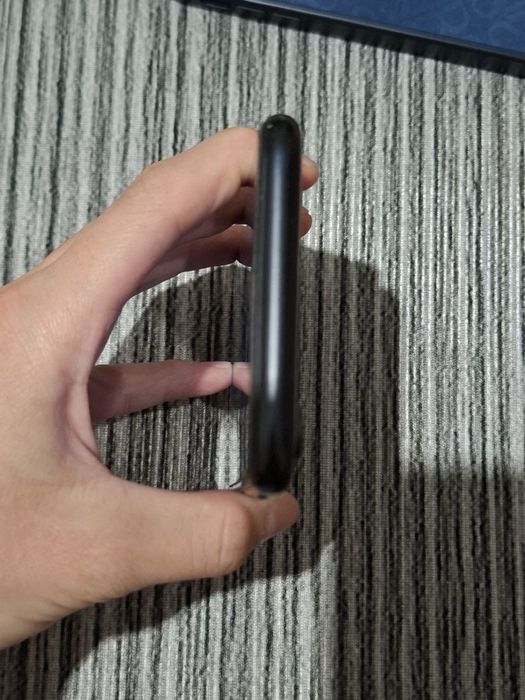 Айфон хр 64гб 87%