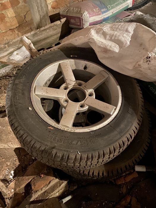 16 шины с дисками