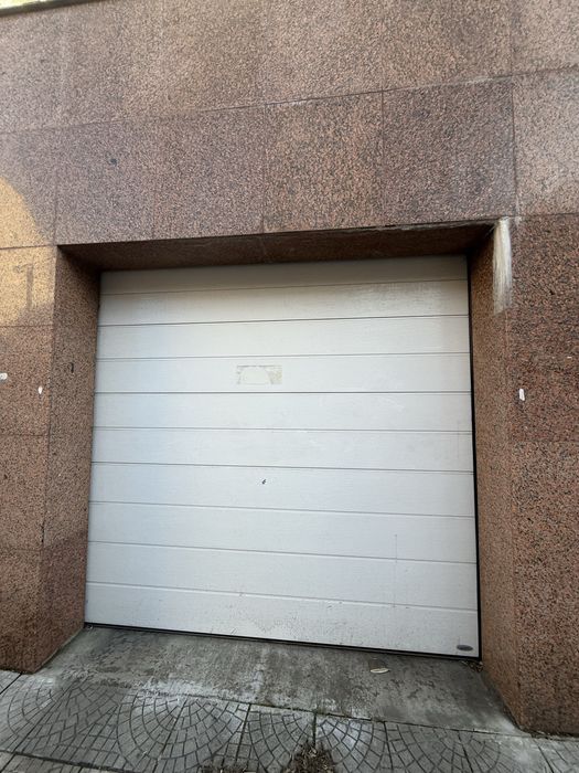 Дава се под наем Гараж / Паркомясто в София, Зона Б-5-3 - 21 кв.м за 169.32 € - Снимка #10