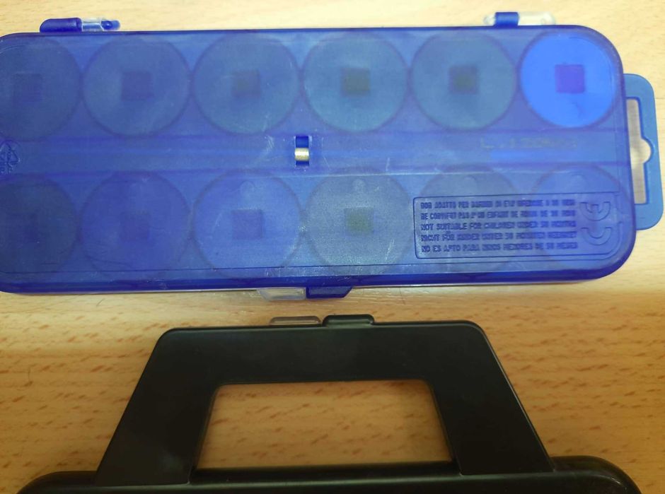 Водни боички с четки Faber-Castell и други