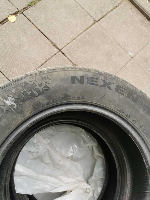 Гуми Nexen 225 65 17