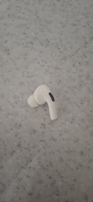 Левый наушник Apple AirPods Pro (без кейса)