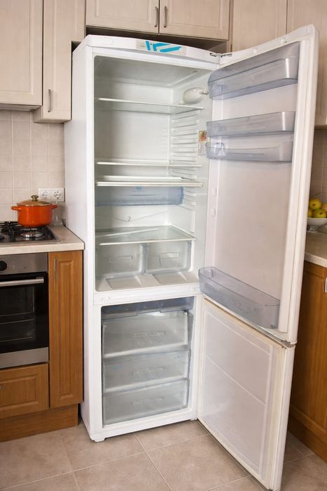 Холодильник индезит