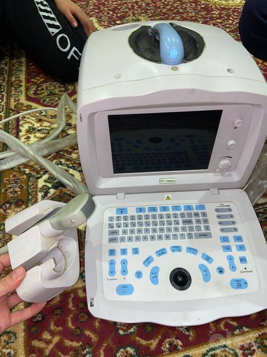 Uzi aparat sotiladi. Mindray DP-1100PLUS