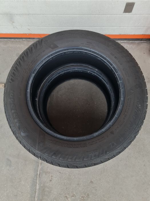 Зимни гуми 2 броя MATADOR SibirSnow 205 60 R16 дот 2719